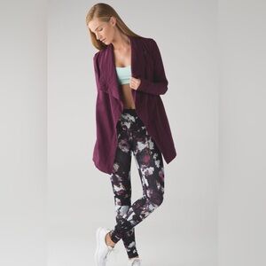Authentic Lululemon Athletica Restore Wrap, Heathered Red Grape/Purple, Size 6